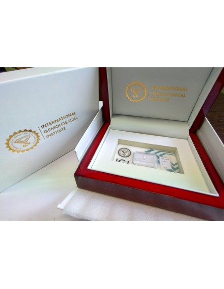 Diamante in blister certificato IGI ct. 0,08 E VVS1 only 260,00 € o...