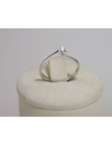 Acquista Anello in oro bianco 18Kt solitario con diamanti naturali ...