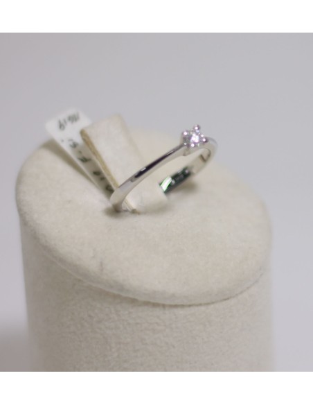 Anello in oro bianco 18Kt solitario con diamanti naturali 103228 on...