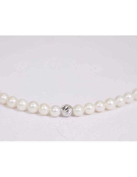Collana in oro bianco con perle e sfera in oro bianco B-197B/RIG on...