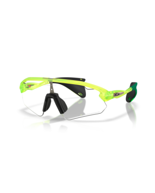 Occhiali da sole OAKLEY STUNT DEVIL A 9525-04 Matte Uranium Photochromic 137
