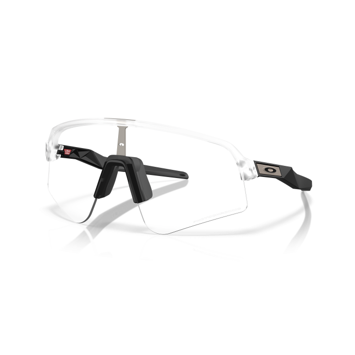 Occhiali da sole OAKLEY SUTRO LITE SWEEP 9465-39 Matte Clear Photochromic 39
